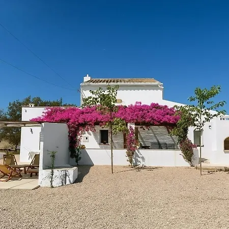 Mas Mido Feriehus Sant Jaume d'Enveja